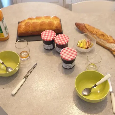 Avec Petit-dejeuner #2 * Aurillac