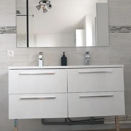 Avec Petit-dejeuner #2 Bed & Breakfast *